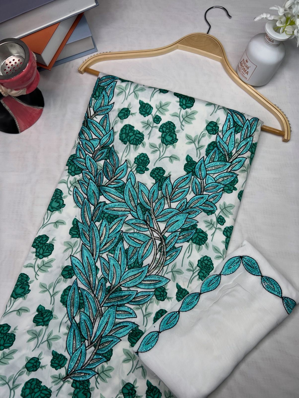 Makhwir Floral