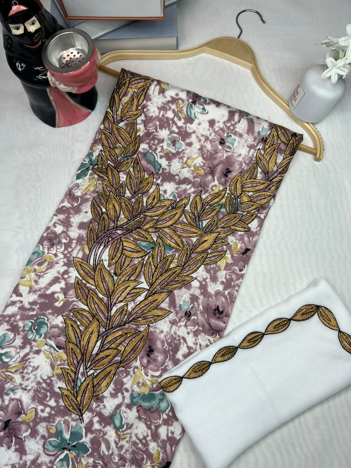 Makhwir Floral