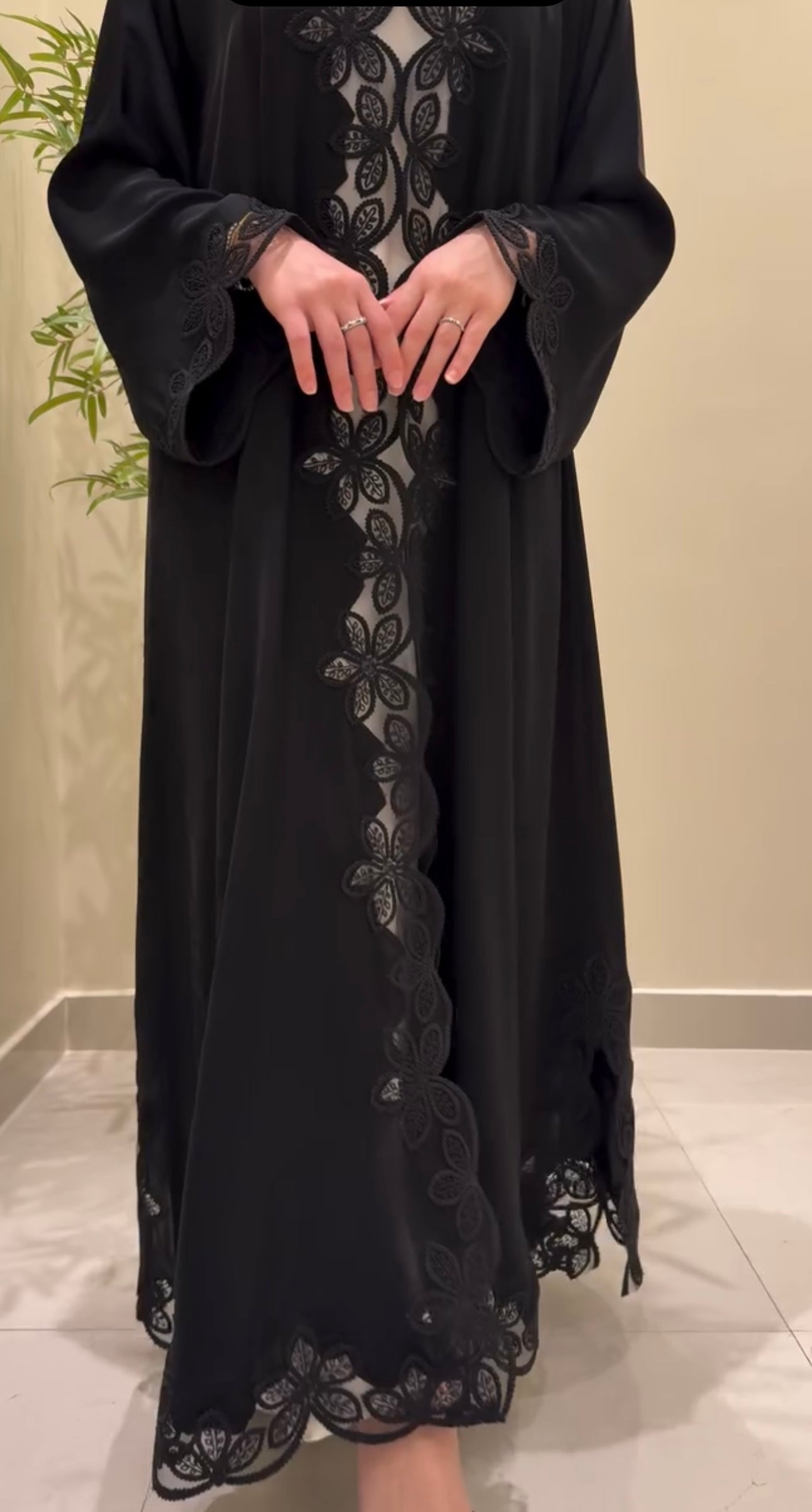 Floral Design Black Abaya